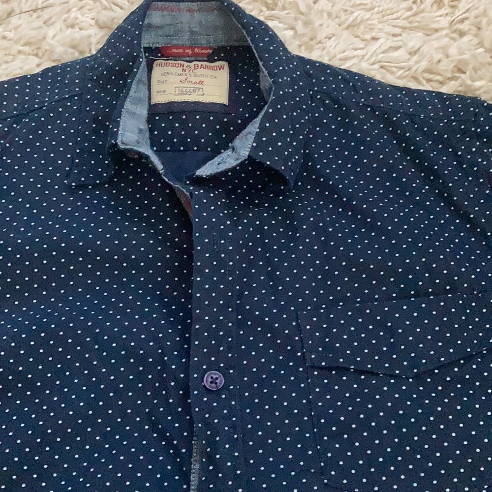 Shirt - Picture 2 of 4